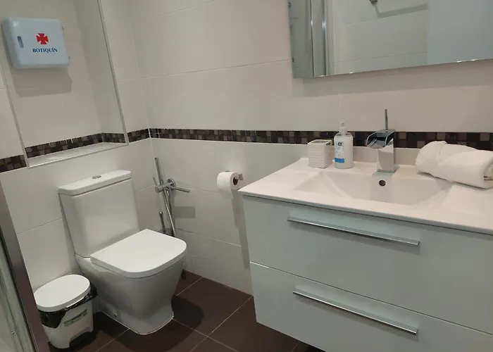 Nuevo, Casco Viejo, Mercado De La Ribera *