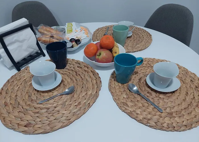 Nuevo, Casco Viejo, Mercado De La Ribera *